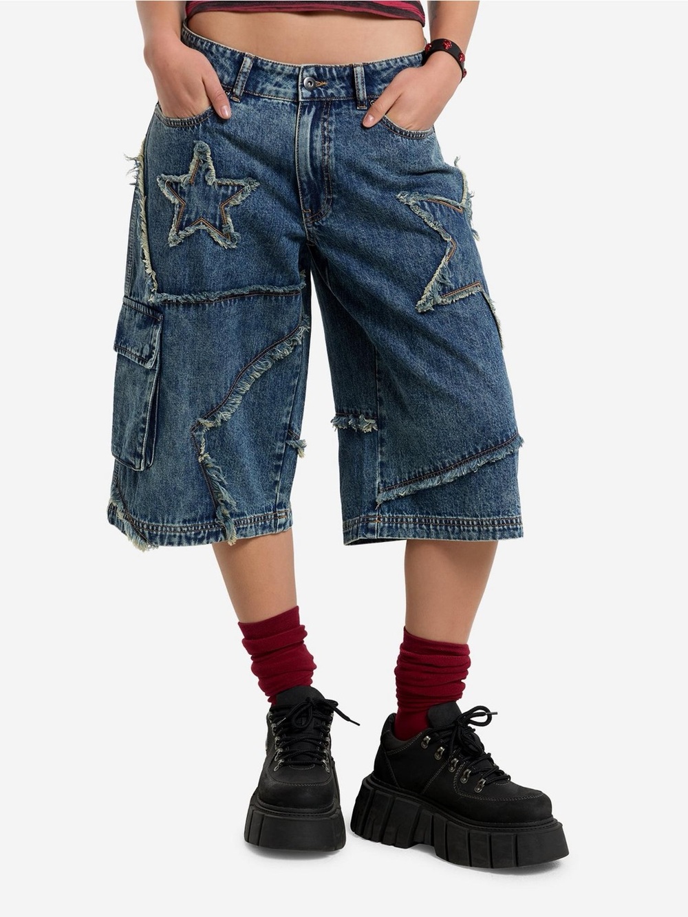 Hot Topic Frayed Star Patch Denim Cargo Shorts NWT Size 3 Y2K Grunge Baggy